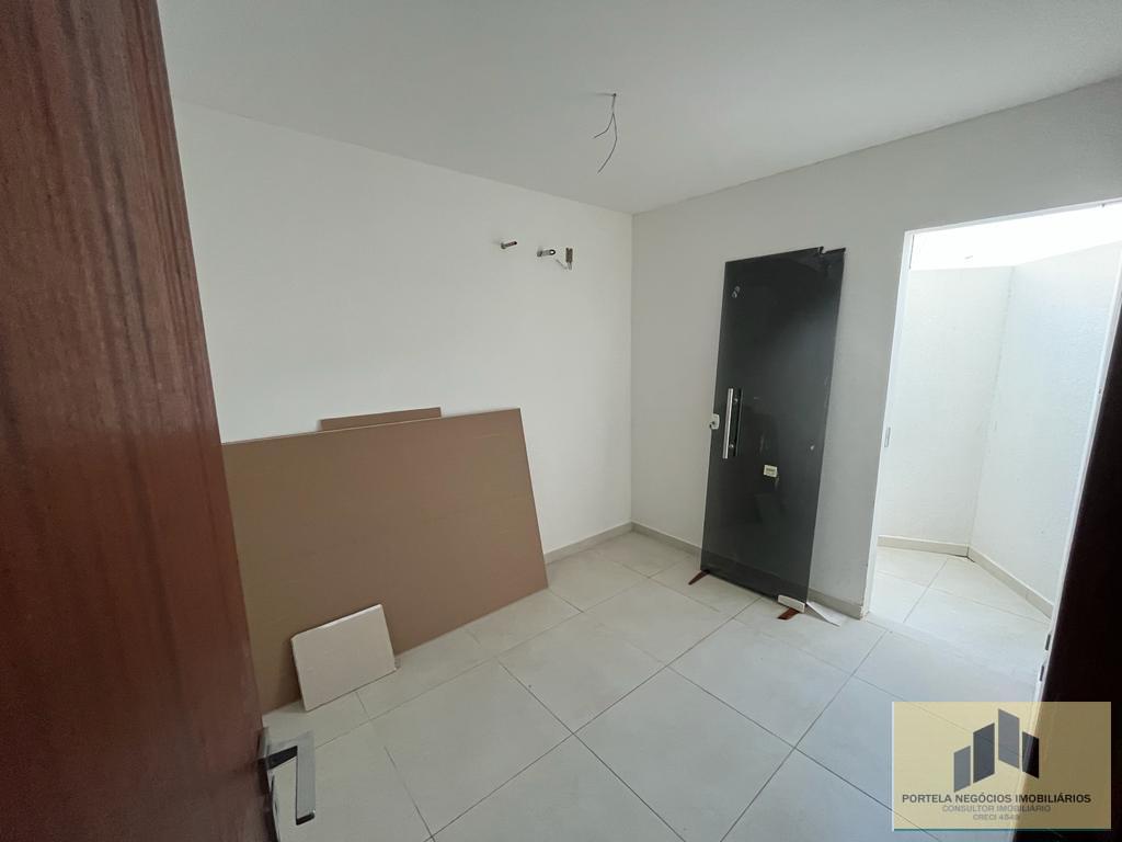 Casa à venda com 4 quartos, 200m² - Foto 7