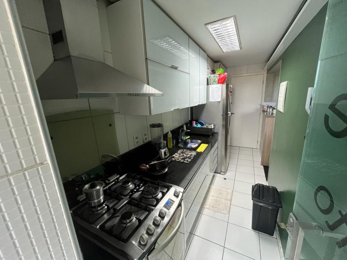 Apartamento à venda com 3 quartos, 81m² - Foto 4