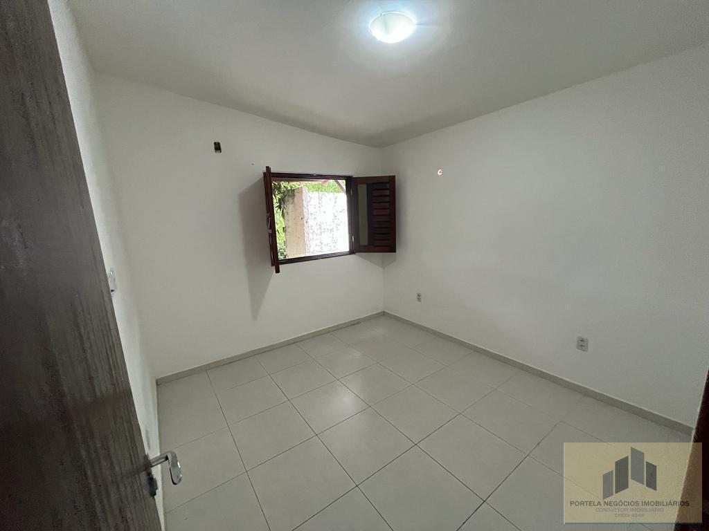 Casa à venda com 3 quartos, 74m² - Foto 10