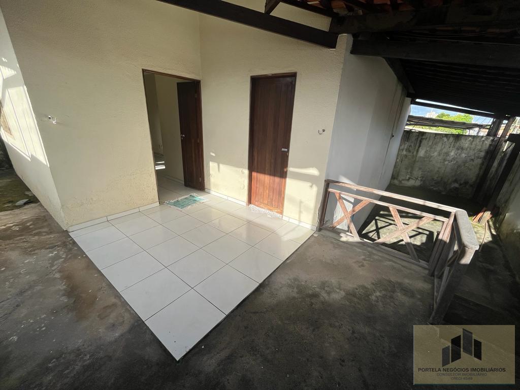 Casa de Condomínio à venda com 3 quartos, 82m² - Foto 3