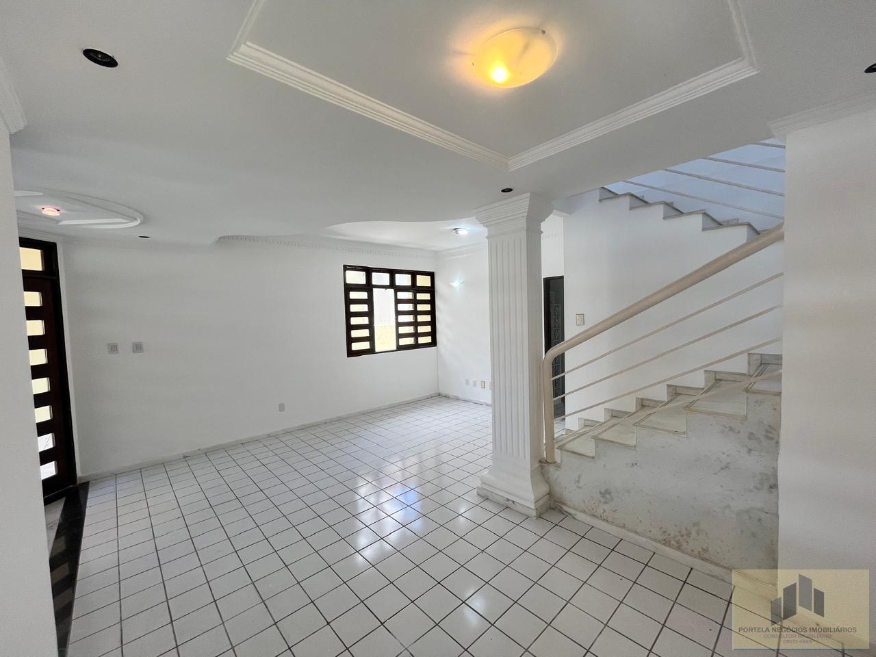 Casa de Condomínio à venda com 3 quartos, 264m² - Foto 4