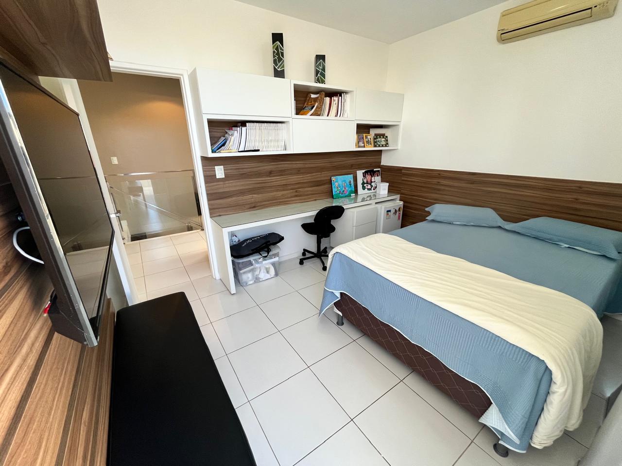 Casa de Condomínio à venda com 4 quartos, 360m² - Foto 14